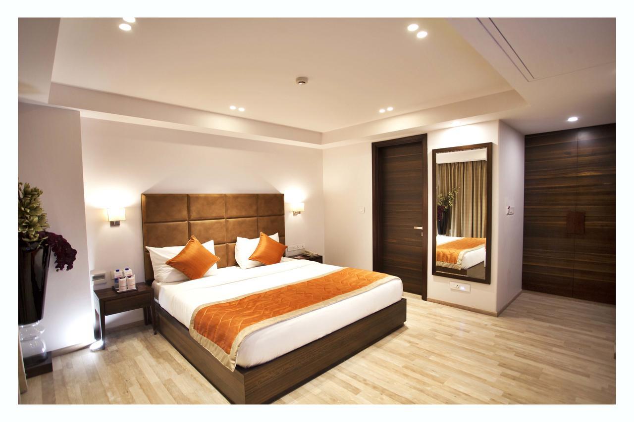 Kaisons Inn Új-Delhi Kültér fotó