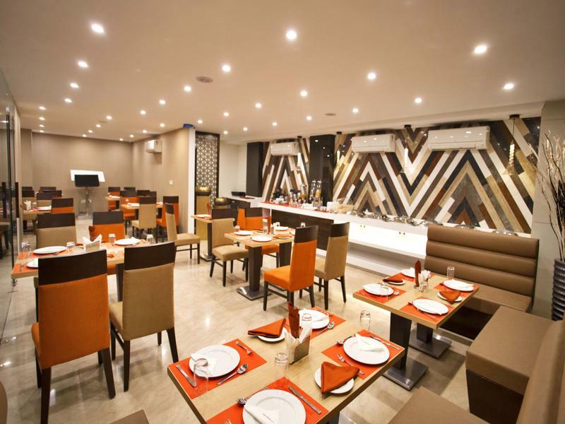 Kaisons Inn Új-Delhi Kültér fotó